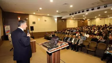 Enerya ve Çedaş Genel Müdürü Kasım Kahraman, enerji ve çevre konularında bilgilendirici bir konferans düzenledi