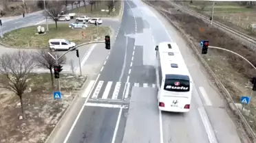 Bilecik'te 10 araç sürücüsüne kırmızı ışık ihlali cezası
