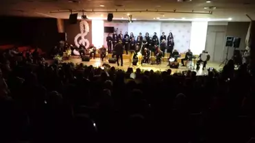 Samsun'da Kadınlar Korosu 8 Mart Kadınlar Günü Konseri Verdi