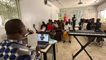 Dakar Yunus Emre Enstitüsü, Senegal'de kadınların projelerine destek veriyor