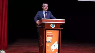 Niğde Ömer Halisdemir Üniversitesi'nde '6 Şubat Kahramanmaraş Merkezli Depremlerden Çıkarılması Gereken Dersler' konulu panel gerçekleştirildi