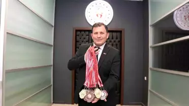 İşitme Engelliler ve Paralimpik Taekwondo Şampiyonalarında Kayseri'ye madalya yağmuru