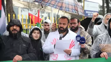 Diyarbakır'da Hekimler İsrail'in Gazze'ye Yönelik Saldırılarına Tepki Gösterdi