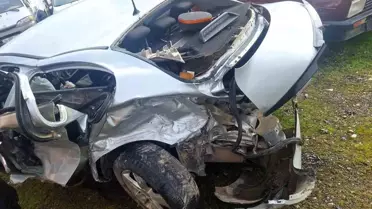 Elazığ'da otomobilin bariyerlere çarpması sonucu 1 kişi hayatını kaybetti