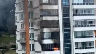 Ünye'de çocuğun akülü arabası evi yaktı