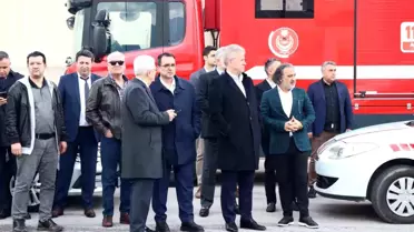 İzmir Valisi Süleyman Elban, Kemalpaşa'daki Yangın Bölgesinde İncelemelerde Bulundu