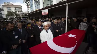 Konya'da düşen askeri uçakta şehit olan Uzman Çavuş Ercan Güven'in cenazesi Aydın'da defnedildi