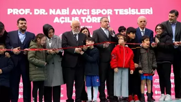 Gençlik ve Spor Bakanı Osman Aşkın Bak, Prof. Dr. Nabi Avcı Spor Tesisi'nin açılışını yaptı