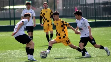 Kocasinan Şimşekspor Süper U18 Ligi Şampiyonu