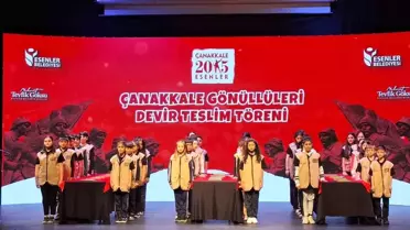 Esenler'in 15'lileri Türk bayrağını yeni gönüllülere devretti