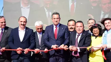 Antalya Büyükşehir Belediyesi, Konyaaltı Liman Halk Plajı'nı hizmete açtı