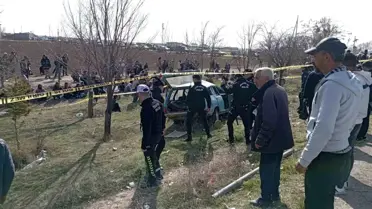 Konya'da otomobilin otobüs durağına çarpması sonucu 4 kişi hayatını kaybetti