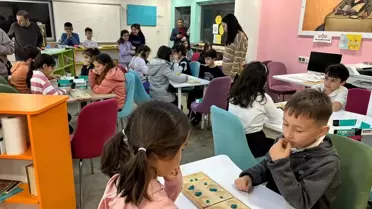 Yozgat'ın Çekerek ilçesinde Akbay İlkokulu'nda akıl ve zeka oyunları turnuvası düzenlendi