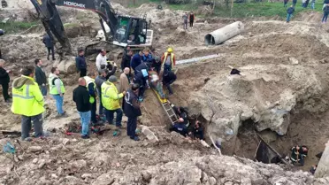 Toprak altında kalan işçileri kurtarma çalışmaları sürüyor