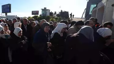İşgal altındaki Doğu Kudüs'te 120 bin Müslüman Ramazan ayının ikinci Cuma namazını kıldı