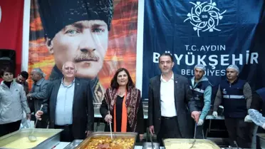 Aydın Büyükşehir Belediye Başkanı Özlem Çerçioğlu Vatandaşlarla İftarda Buluştu