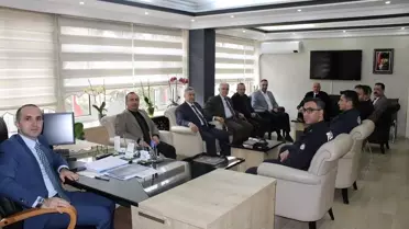 İskilip Kaymakamı Ramazan Polat, belediye başkan adayları ile toplantı yaptı