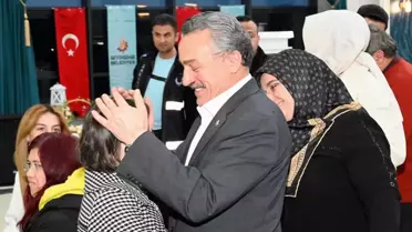 Seydişehir Belediye Başkanı Mehmet Tutal, yetim ve öksüz çocuklarla buluştu