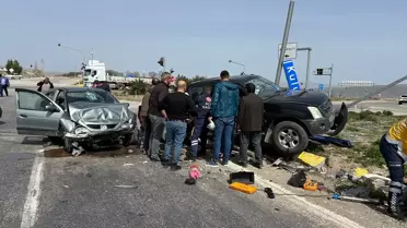 Kırıkkale'de pikap ve otomobil çarpışması: 5 yaralı