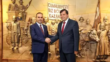 Sanayi ve Teknoloji Bakanı Uşak'ta Projeler Hakkında Bilgi Aldı