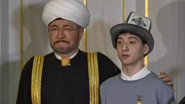 Rusya Müslümanları, terör saldırısında hayat kurtaran gençleri ödüllendirdi