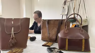 Tekirdağ'da Deri Ürünlerine Canlı Fotoğrafları İşliyorlar