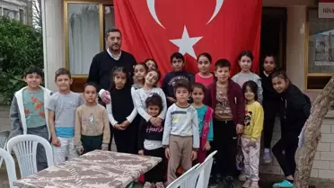 Aydın Sultanhisar'da Vatandaşlar ve Esnaflar Tarafından Çocuk İftarı Düzenlendi