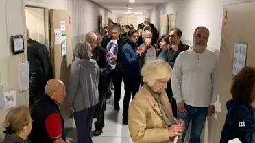 Oy pusulasının 4 tane olması İstanbul'da yoğunluğa neden oldu