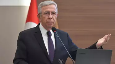 Seçim zaferini kutlayan Mansur Yavaş, alandakilere Turgut Altınok'u yuhalattı