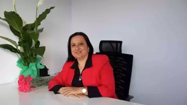 Aksu ilçesinde ilk kadın muhtar seçildi