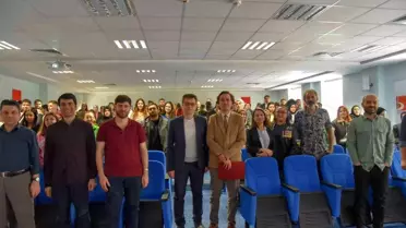 Bilecik Şeyh Edebali Üniversitesi'nde 'Bilecik Bahçelievler Kazısı' konulu konferans düzenlendi