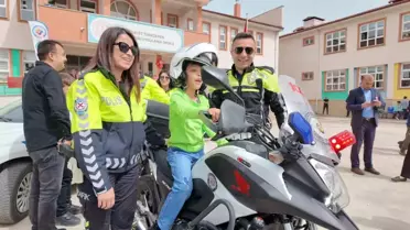 Düzce Belediyesi Özel Çocuklarla Dünya Otizm Farkındalık Günü'nde Buluştu
