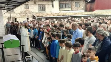 Sinop'ta av tüfeği kazası sonucu hayatını kaybeden çocuğun cenazesi defnedildi