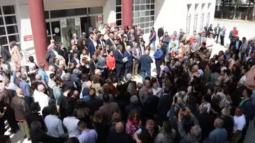 CHP'li Mehmet Gürel Yalova Belediye Başkanı olarak göreve başladı