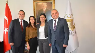 Besim Dutlulu, Akhisar Belediye Başkanı olarak göreve başladı