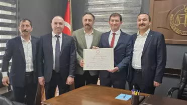 Emrah Yılmaz, Ardanuç Belediye Başkanı olarak göreve başladı
