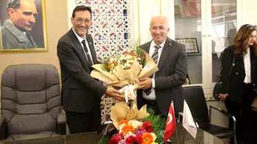 Tavşanlı Belediye Başkanı Ali Kemal Derin göreve başladı
