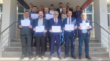 Sivas Ulaş Belediye Başkanı Turan İlbey mazbatasını aldı