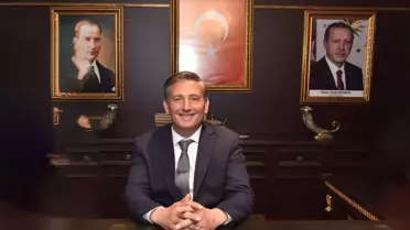 Tekkeköy Belediye Başkanı Mustafa Candal, tebrikler yerine Filistin Yardım Kampanyası'na bağış yapılmasını istedi