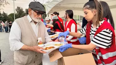 Türk Kızılay Manisa İl Merkezi Başkanlığı, Ramazan ayında 10 Bin kişiye iftar verdi