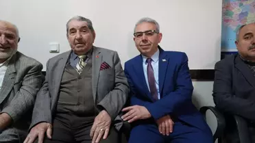 İstanbul'un en yaşlı muhtarı görevini devretti