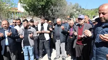 Edremit'te Kamyon ile Motosiklet Çarpıştı: 1 Ölü