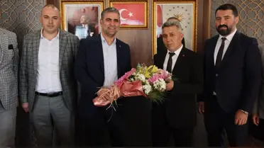 AK Parti'den Kandıra Belediye Başkanı Erol Ölmez göreve başladı