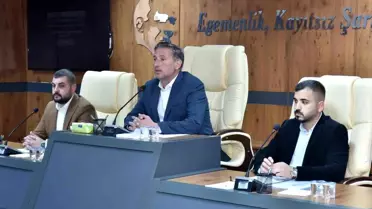 Tekkeköy Belediye Başkanı Mustafa Candal, ilk meclis toplantısında birlik ve beraberlik vurgusu yaptı