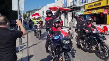 Bodrum'da polisler kortej düzenledi