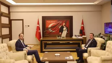 Nizip Belediye Başkanı Ali Doğan, Kaymakam Osman Uğurlu'yu ziyaret etti