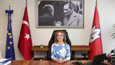 Konak Belediye Başkanı Nilüfer Çınarlı Mutlu Bayram Mesajı Yayımladı