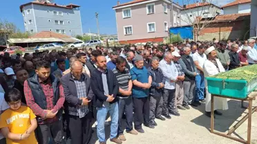 Selendi Belediye Meclis Üyesi Mehmet Terzi'nin Cenazesi Toprağa Verildi