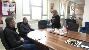 Hababam'ın Hafize anası yerini öğrencilerin Romanyalı Leyloş ablasına bıraktı