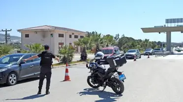 Ramazan Bayramı Tatilinde Çeşme ve Alaçatı Otoyol Gişelerinden Giriş Yapan Araç Sayısı 98 Bin 117 Oldu